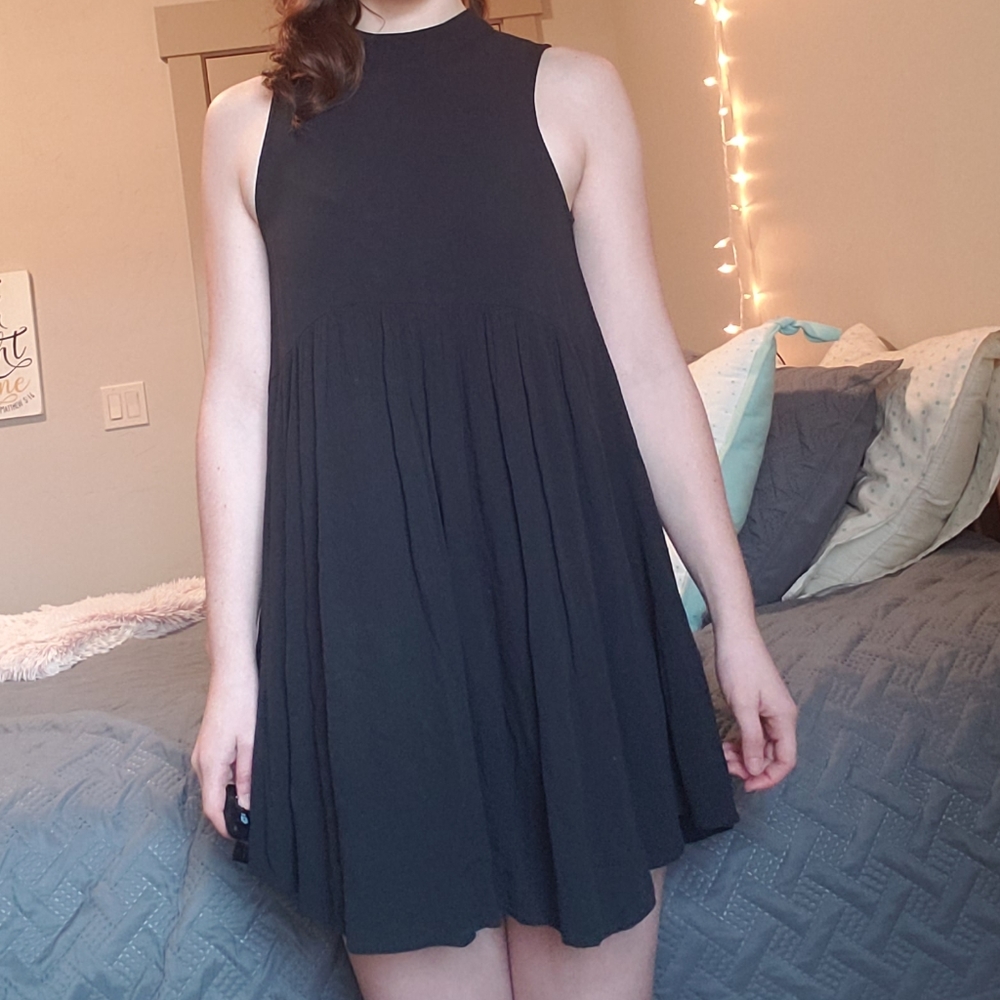 la hearts black high neck dress